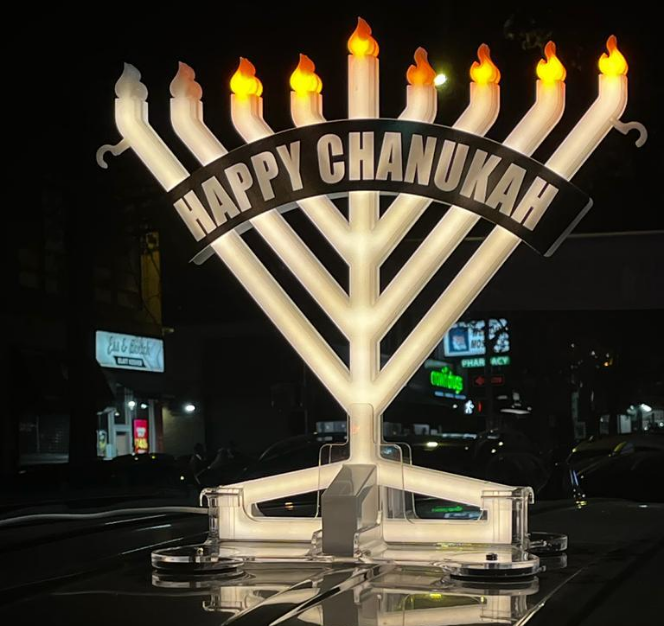 Illumin8 Car Menorah, LED electric car menorah